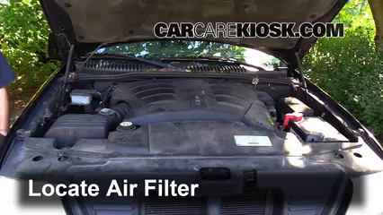 2003 Lincoln Aviator 4.6L V8 Air Filter (Engine) Check